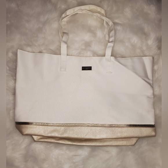 Boucheron paris Handbags - ✨️Large Boucheron Paris bag